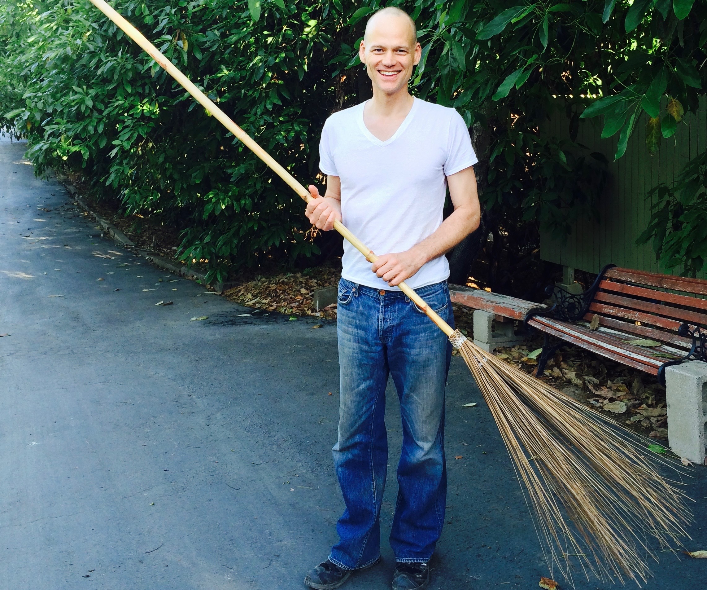Volunteer at the Washington Buddhist Vihara